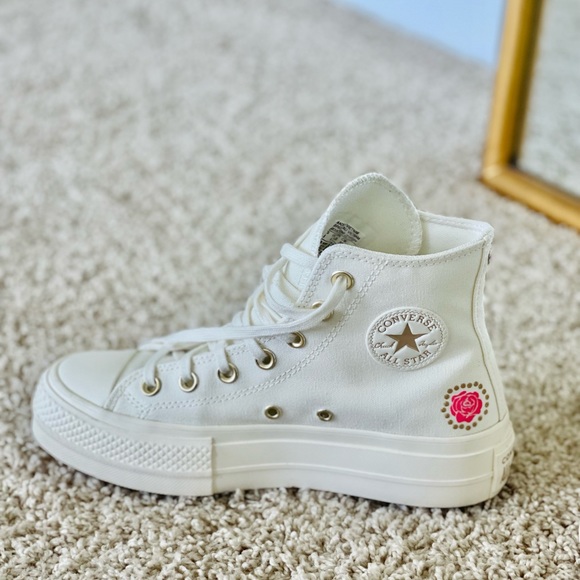 Chuck Taylor All Star Lift Platform Gem Shine - White Converse - Picture 2 of 6